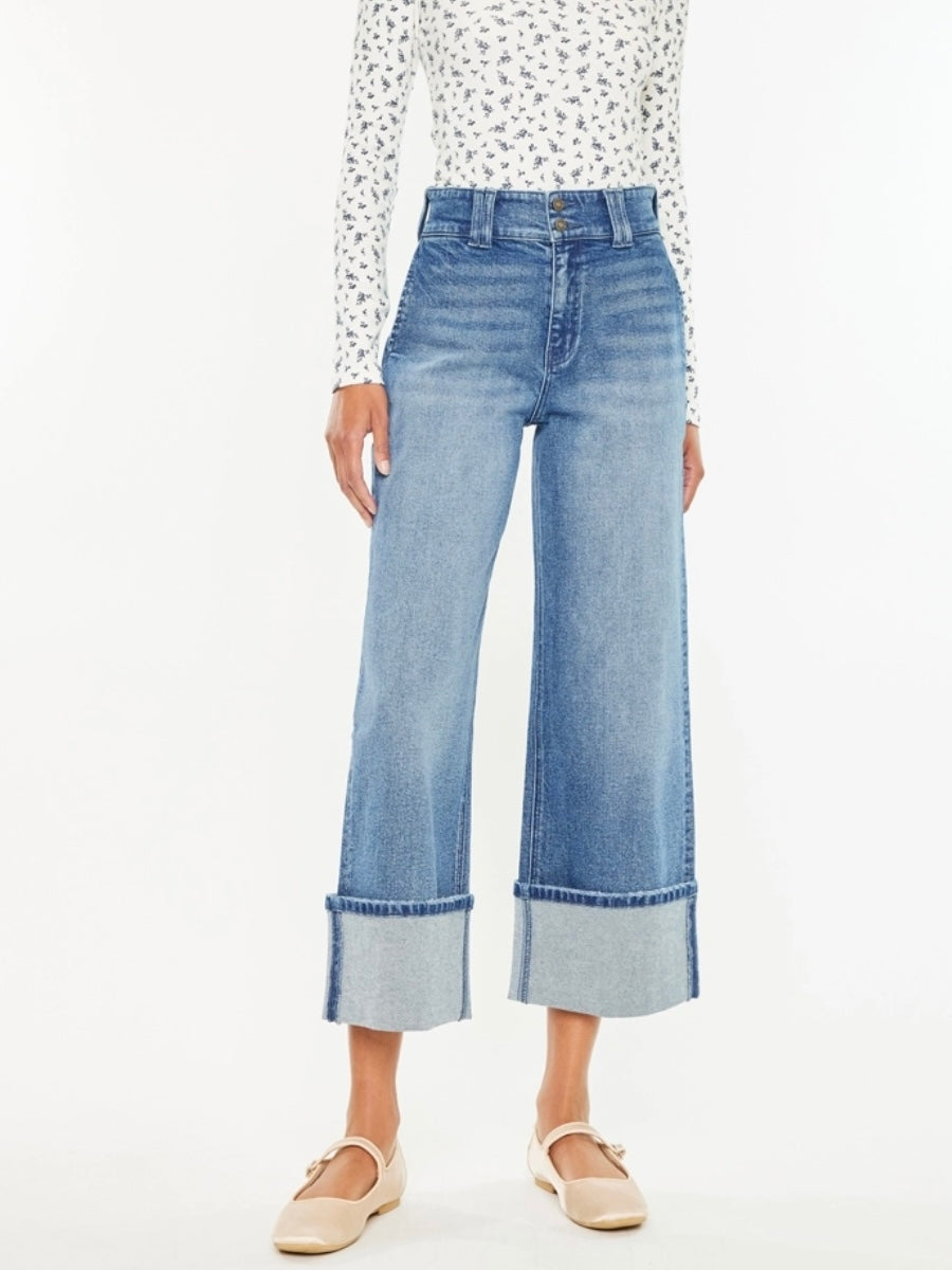 Roam Free 90s Jeans
